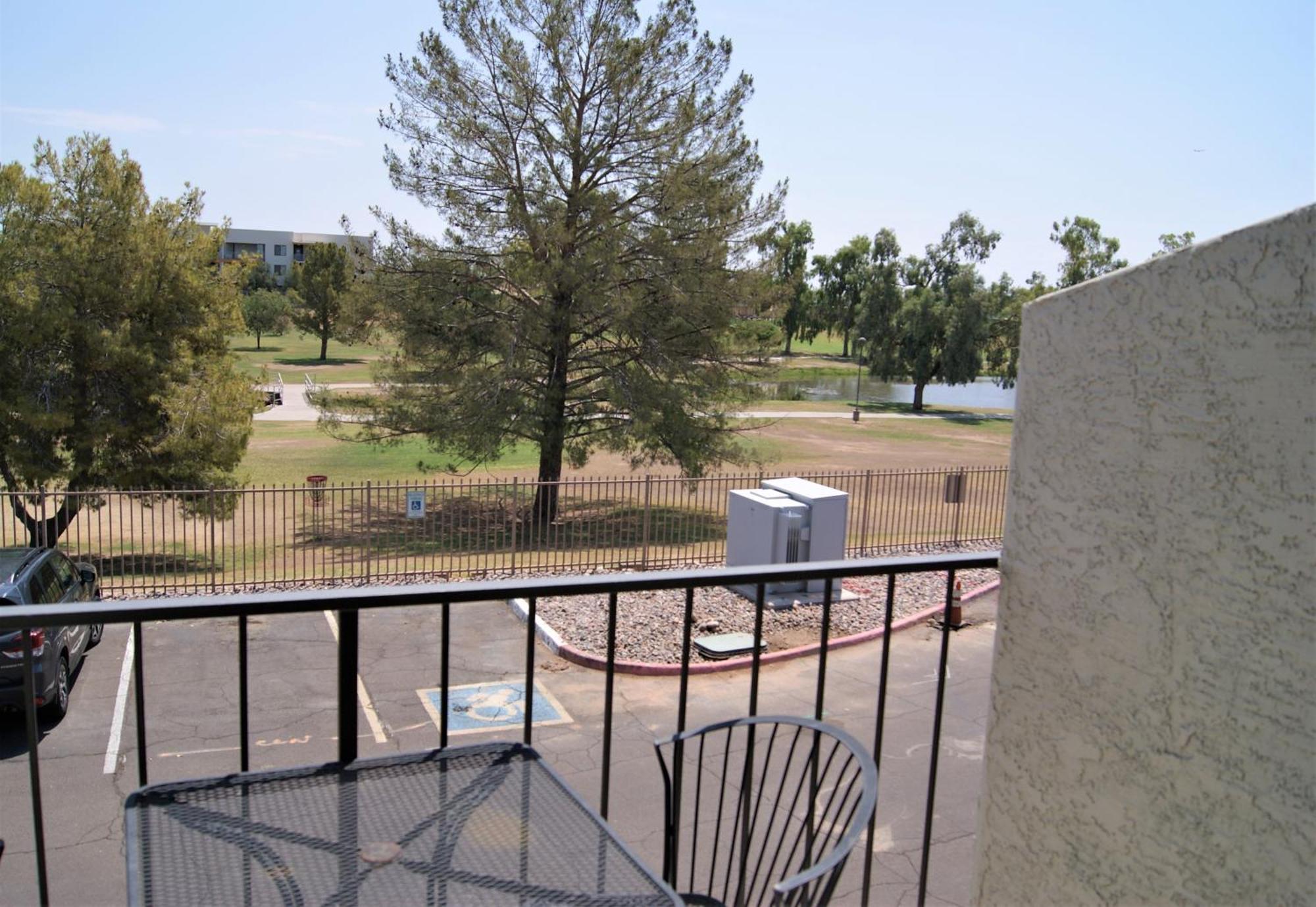 232 Fully Furnished 1br Suite-prime Location * Scottsdale